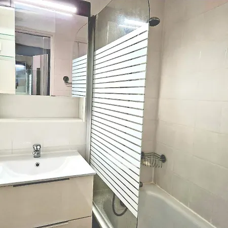 Mezzanine Entier A 5min De La Et De St Tropez Apartamento Cogolin